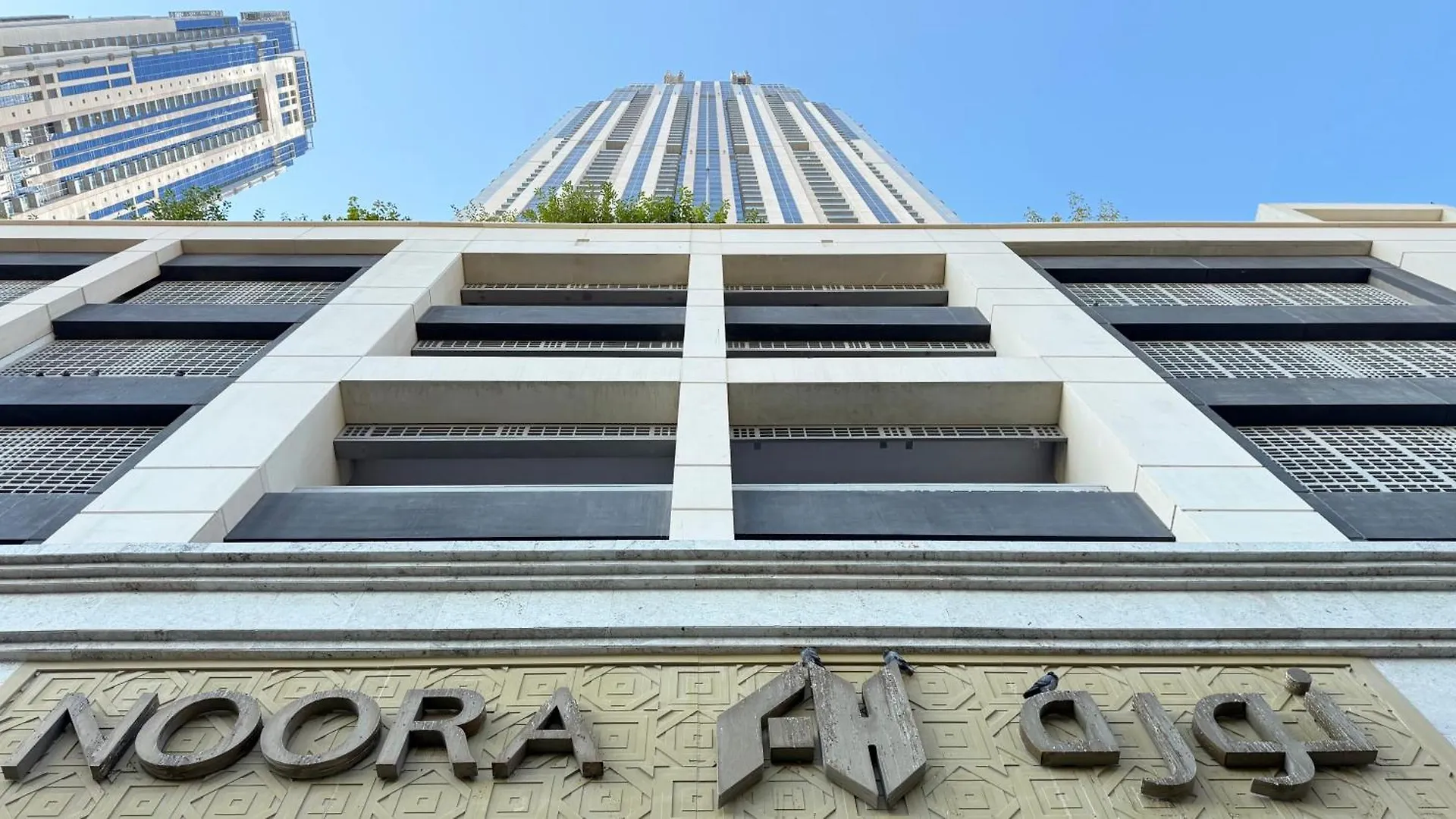 Canal-View Duplex Dubai Apartamento